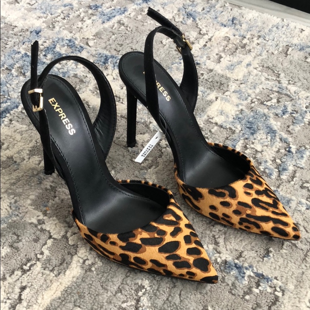 NWT! Express Leopard cheetah slingback 4 inch heel